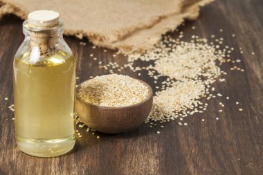 Sesamum indicum - Yenilebilir Organik Beyaz Susam Tohumu Yağı.