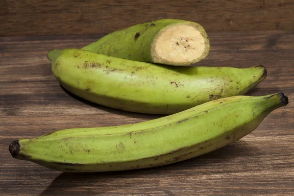 Musa Paradisiaca 绿香蕉A天然超级食物 — 图库照片