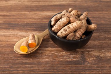 Organik zerdeçal Kökleri - Curcuma Longa; Sağlıklı Gıda.