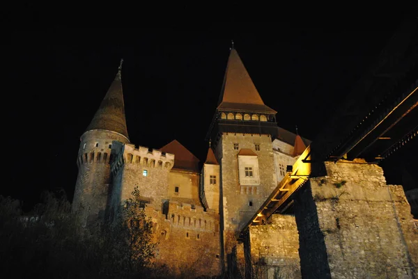 Drakula Şatosu gece