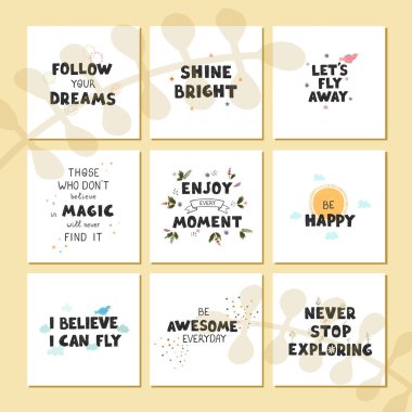 Üzerinde harfler olan eğlenceli el çizimi bebek odası posterleriyle vektör seti