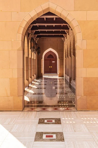 Médio Oriente Península Arábica Omã Mascate Arcos Fora Grande Mesquita — Fotografia de Stock