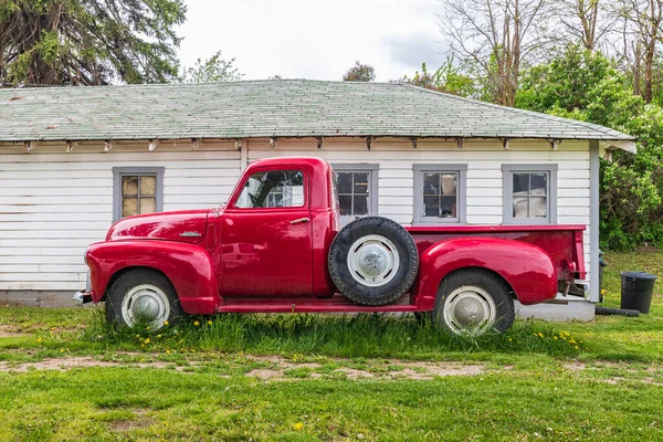 Albion Washington Usa Maj 2021 Vintage Röd Gmc Pickup — Stockfoto