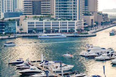 İ.A.E. Dubai, Marina bölgesi, insan yapımı marina, yat bağlama..