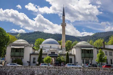 Saraybosna, Bosna-Hersek. 6 Mayıs 2025. Saraybosna 'daki tarihi İmparator Camii.