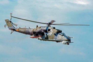 Askeri helikopter, askeri ulaşım.