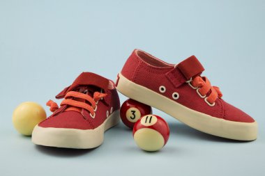 red shoes for little girl clipart