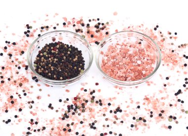 Himalaya pembe tuz ve gökkuşağı karabiber