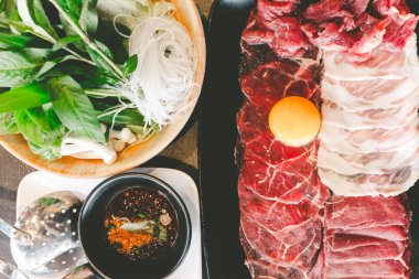 Mix yumurta Ziya Tay tarzı için Tay Dana