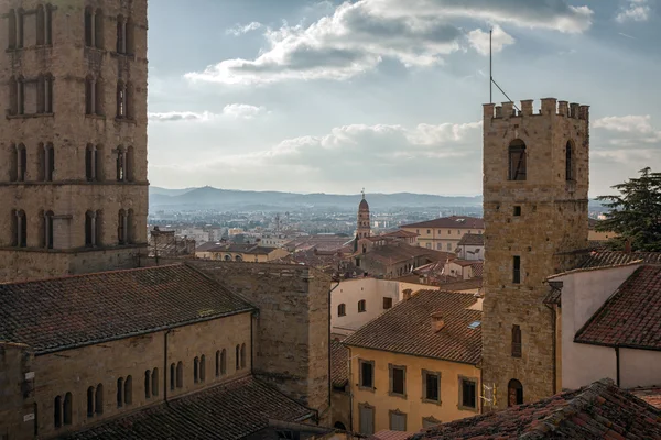 Náměstí Piazza Grande město hlavním náměstí toskánský Arezzo, Itálie — Stock fotografie