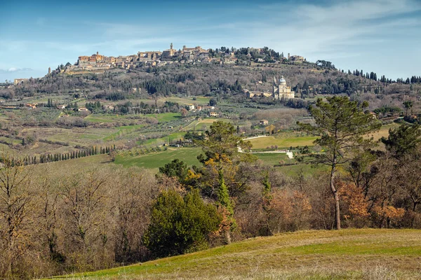 Medeltida staden Montepulciano, Toscana, Italien — Stockfoto