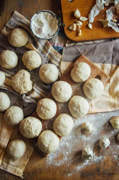 Preparing buns bread. Rustic style. Ingredients for homemade br — Stock Photo, Image