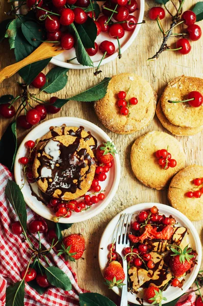 Obtener la receta de un delicioso vegano y sin azúcar procesado — Foto de Stock