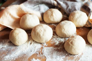  Hazırlama buns ekmek. Rustik tarzı. Ev yapımı br için malzemeler