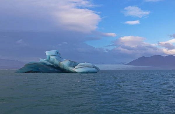 Icebergs na Islândia — Fotografia de Stock
