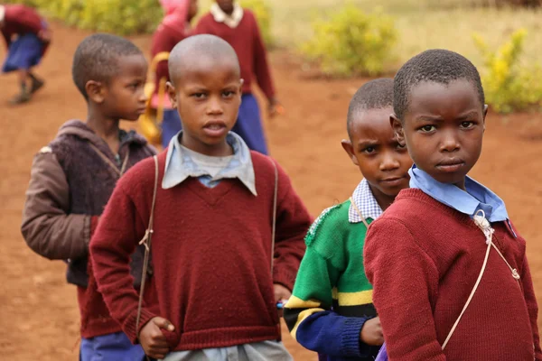 Enfants africains à l'école — Photo