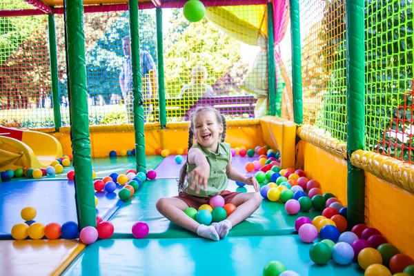 Cute Girl Plays Play Area Background — Stock Photo, Image