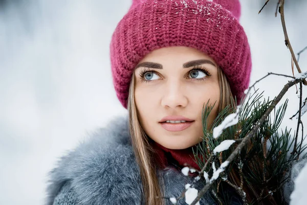 Portrait Cute Girl Gray Fur Coat Red Hat Walking Winter — Stock Photo, Image