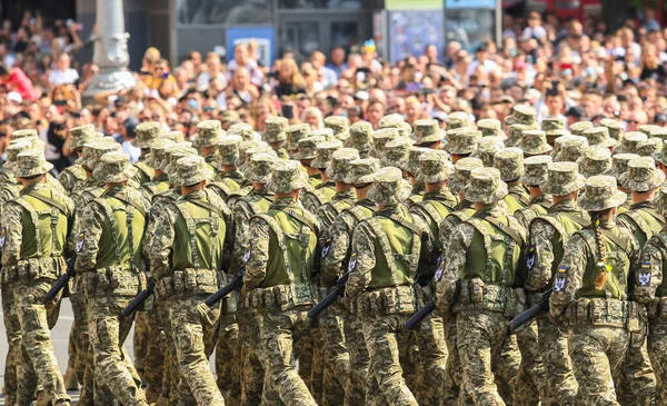 Kyiv Ucraina Agosto 2021 Militari Ucraini Durante Parata Militare Occasione — Foto Stock