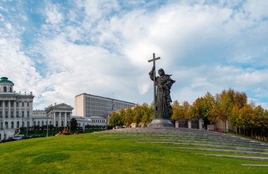 Rusya, Moskova, 30 Eylül 2020. Moskova 'da Prens Vladimir anıtı.