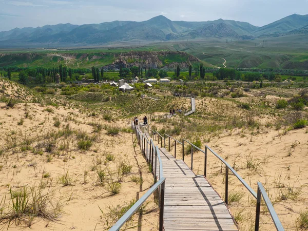 Scenic Path Sarykum Barkhan Sand Mountain Caucasus Dagestan Russia — Stock Photo, Image