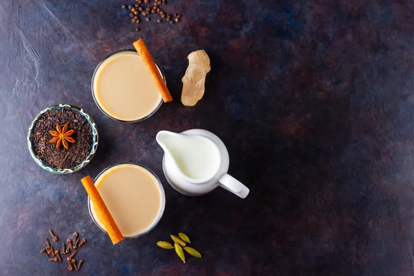 Masala Chai Tee Traditionelles Indisches Getränk Masala Tee Mit Verschiedenen — Stockfoto