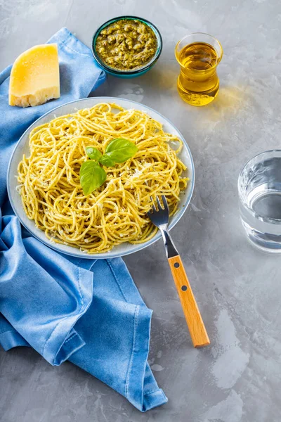 Italian Pasta Sauce Pesto Ingredients Spaghetti Pesto Sauce Basil Gray — Stock Photo, Image