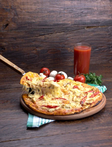 uzanan pizza peyniri