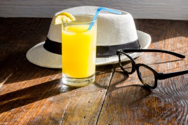 bir yaz suyu bir bardak 