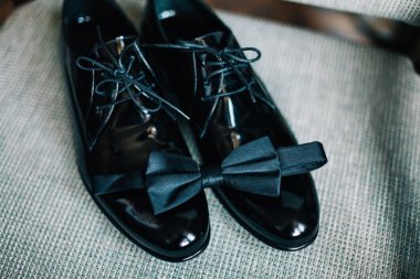  siyah papyon siyah erkek ayakkabıları