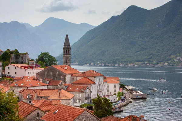 Perast, Montenegro - 22 Aug 2018 : view of the old coastal town of Perast in Montenegro with beautiful architecture Imagem De Stock