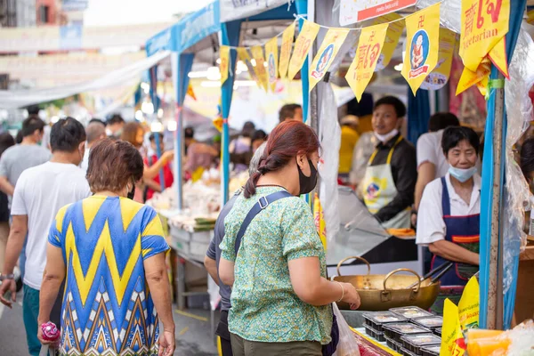 Les Gens Achètent Nourriture Végétarienne Yaowarat Festival Bangxochinatown Rue Magasin — Photo