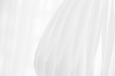 Kartvizit arkaplanı için soyut beyaz kağıt kesme ve katlama deseni.