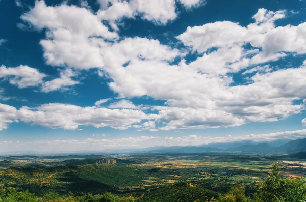 Nuvole sulla valle della Tessaglia, Grecia — Foto Stock