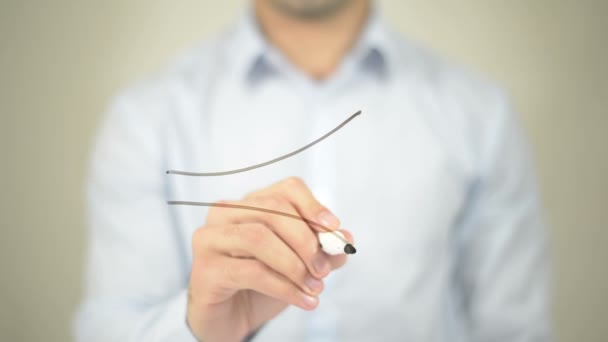 Travail, Annonce, Homme écrivant sur un écran transparent — Video