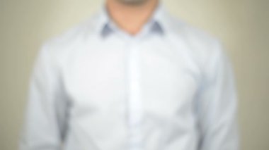 Bize, şeffaf ekranda yazma adam katılın