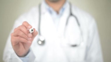 Yüksek kolesterol, şeffaf ekranda yazma doktor