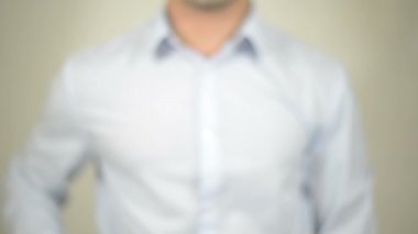 Yan Efektler, Saydam Ekranda Yazan Adam