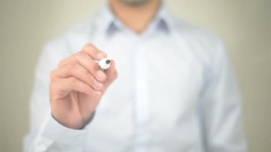 Internet yönetmelik, şeffaf ekranda yazma adam