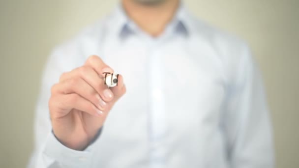 Le pouvoir de la marque, l'homme écrit sur un écran transparent — Video