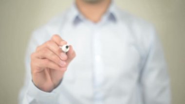 Silah kontrolü, şeffaf ekranda yazma adam