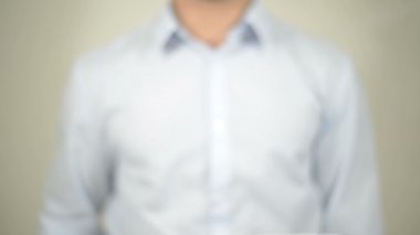 Tutum, şeffaf ekranda yazma adam