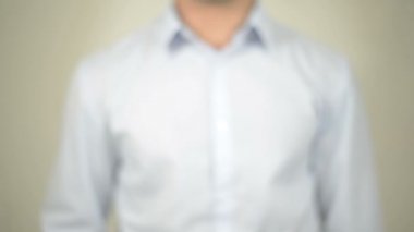 Görev Zamanlaması, Saydam Ekranda Yazan Adam