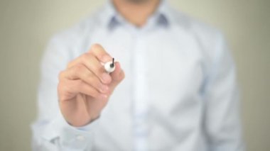 Yasa dışı ticaret, şeffaf ekranda yazma adam