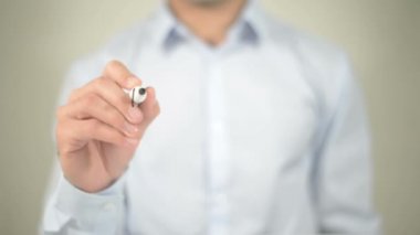Nasıl bir verimliliği artırın, şeffaf ekranda yazma adam için