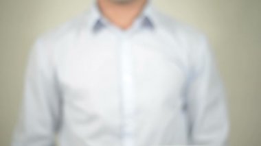 Kroki, şeffaf ekranda yazma adam