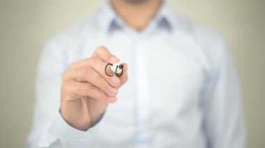 Müşteri ilişkisi, şeffaf duvarda yazılı