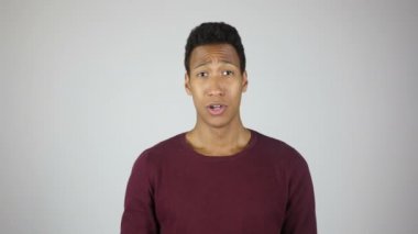 Güle güle, genç adam tarafından sallayarak el hareketi