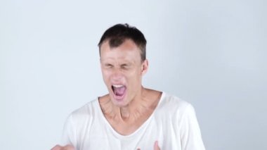kızgın adam çığlık