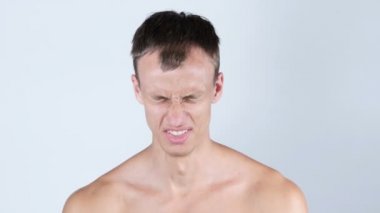 ağrı üstsüz, stres, depresyon, anexity, kızgın genç adam